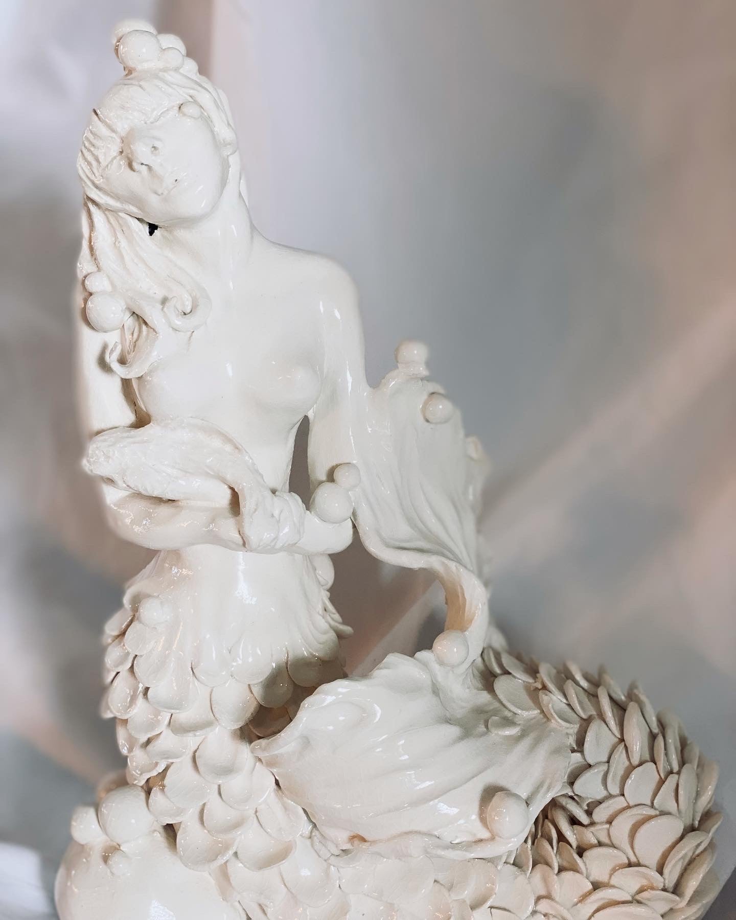Mermaid - White Siren, by Linda Titow